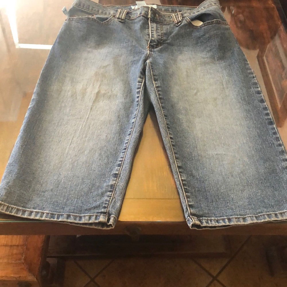 Womens capris